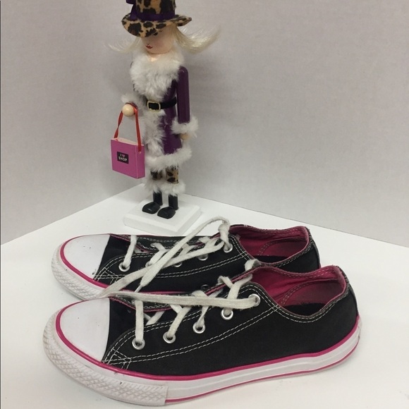Converse Sneakers Black & Pink Size 4 - Picture 1 of 6